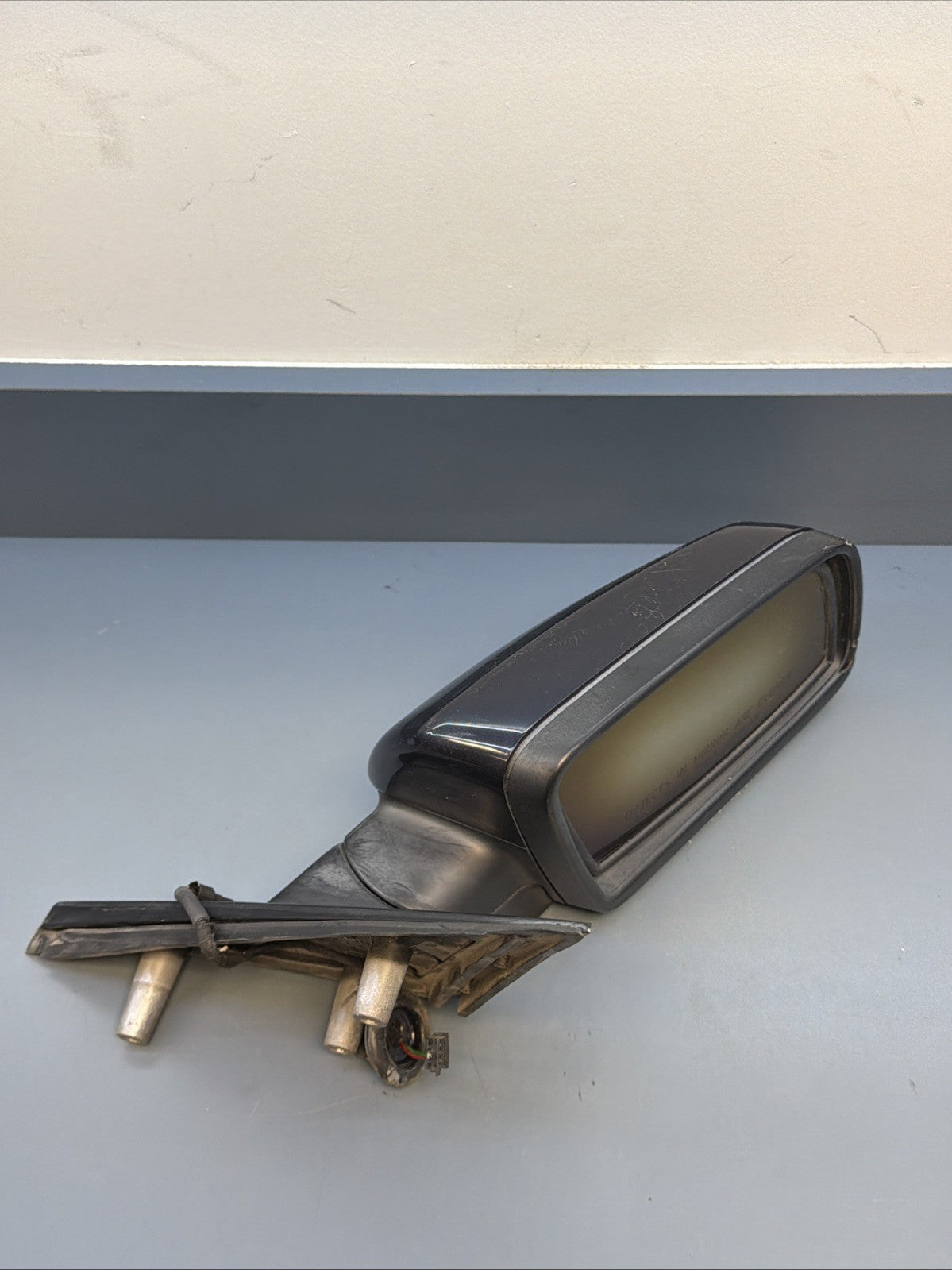 2004-2007 BMW Black Right Side Power Mirror 010748 5 Series E60 *READ*