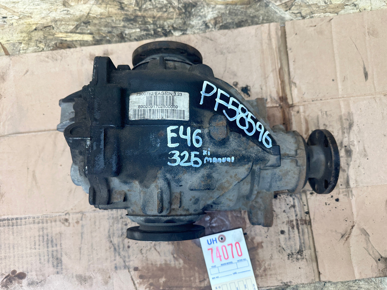 BMW 00-05 MANUAL E46 325xi REAR DIFFERENTIAL FINAL 3.23 DRIVE 7500782