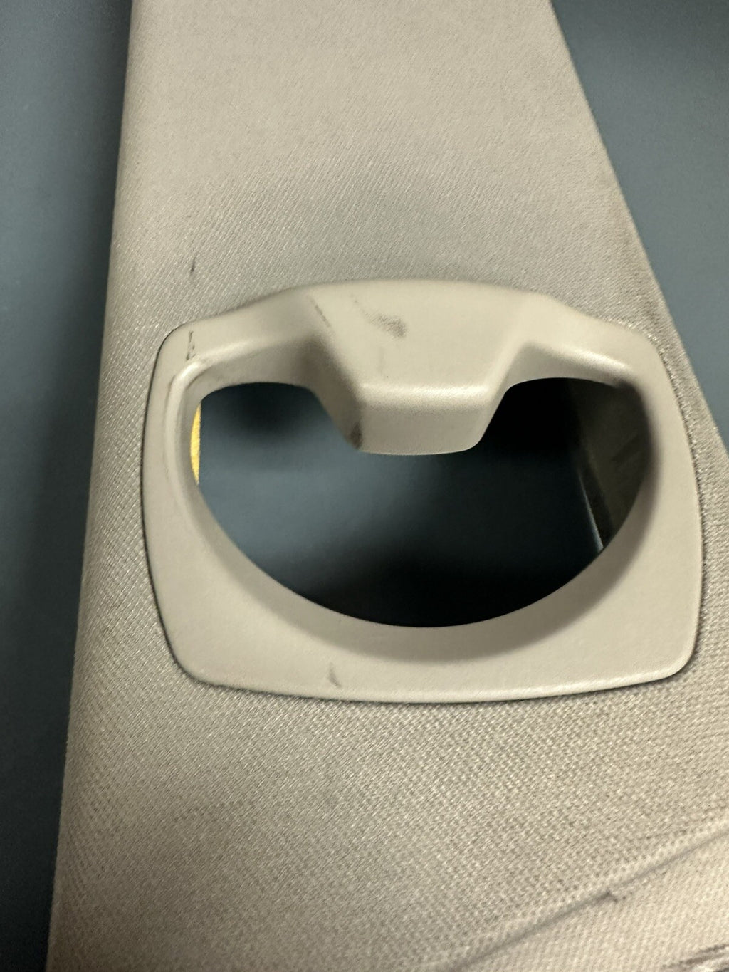BMW E92 RIGHT PASS SIDE B PILLAR MIDDLE POST COVER TRIM PANEL OEM GRAY 7117470