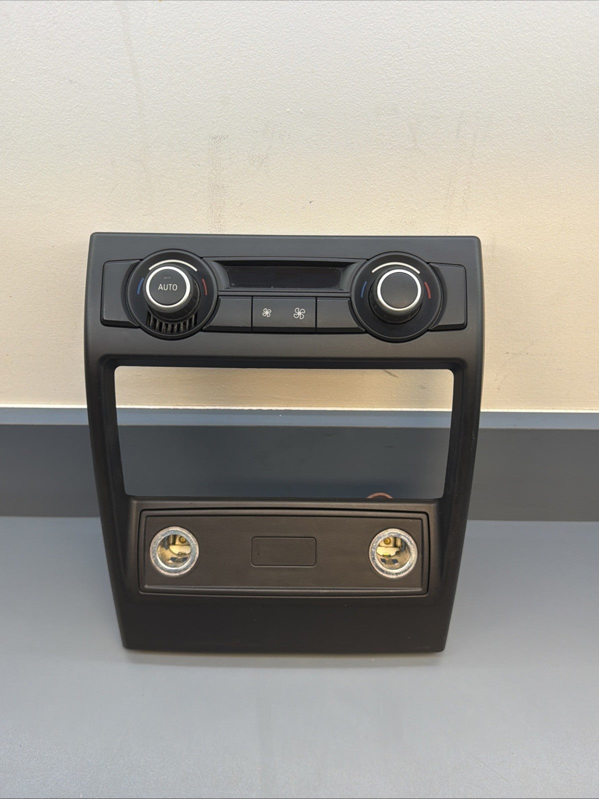 BMW 2007-2014 E70 E71 X5 X6 REAR AC HEAT CLIMATE CONTROL SWITCH PANEL 9215514