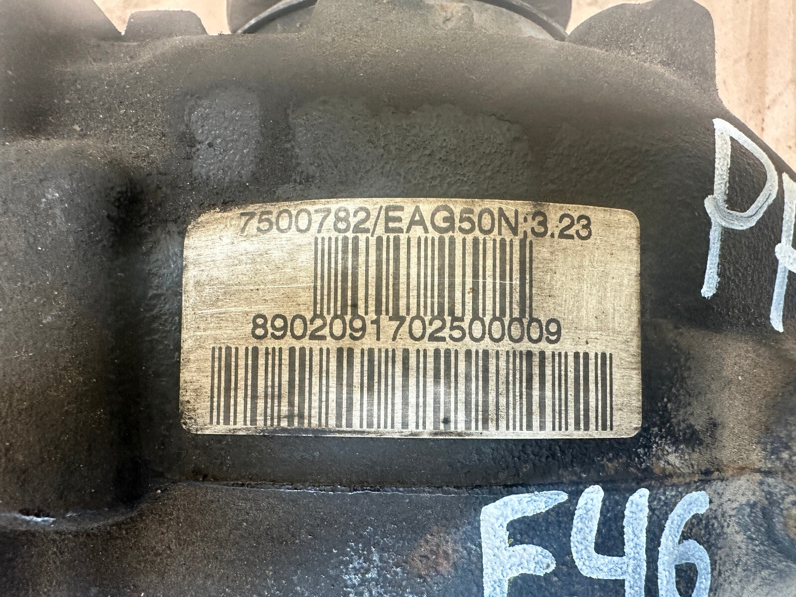 BMW 00-05 MANUAL E46 325xi REAR DIFFERENTIAL FINAL 3.23 DRIVE 7500782