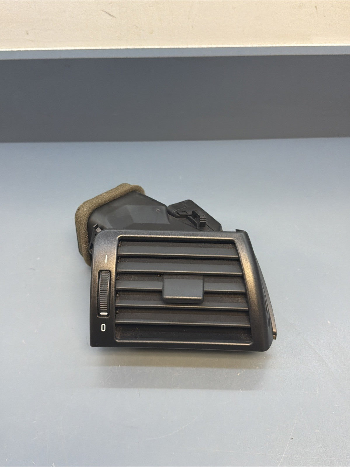 01-06 BMW E46 325 328 330 M3 RIGHT PASSENGER DASH AC AIR VENT GRILL OEM 8361898