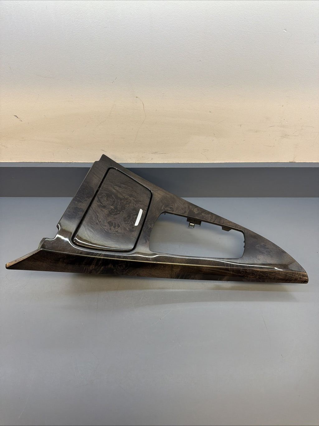 BMW F06 650i 640i Center Console Cup Holder Shifter Bezel Trim Wood 9242733 OEM