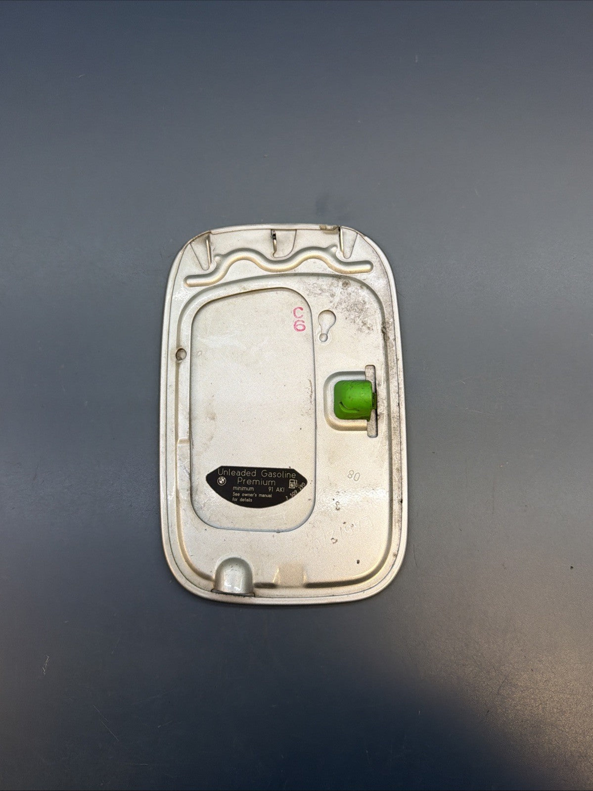 2000-2006 BMW E46 323 325 330 Coupe M3 Fuel Gas Door Lid SILVER OEM 7509290