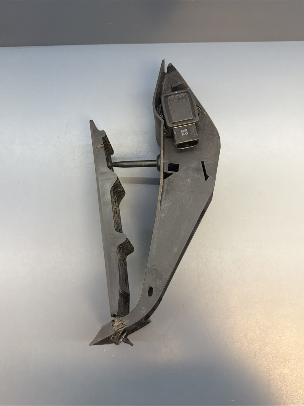 BMW E90 E92 E60 E63 E64 E84 E89 Gas Pedal Accelerator Module Unit 6766931 OEM