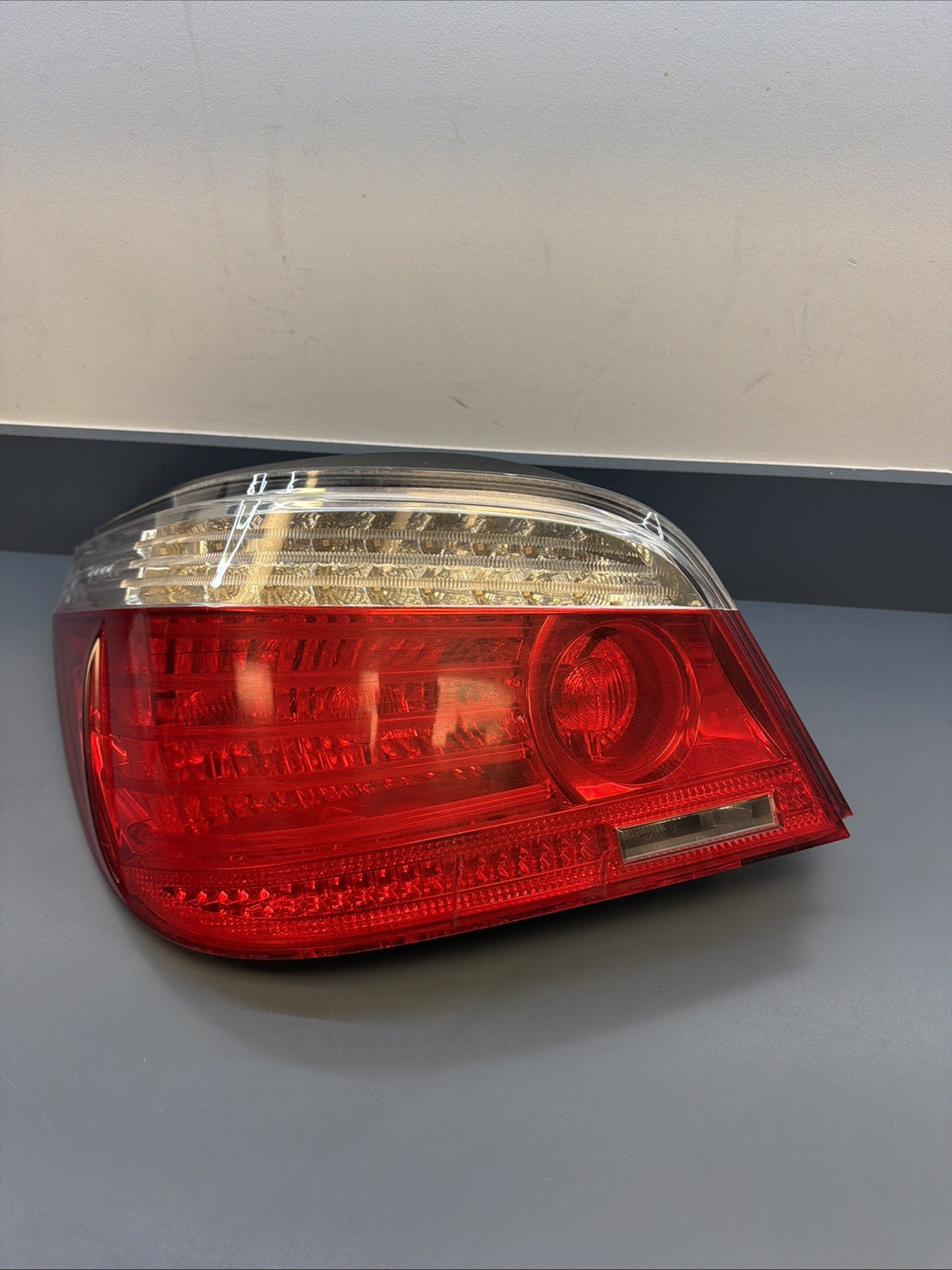 2008-10 BMW 535xi E60 5 Series Left Side Tail Brake Light Lamp 7180515 OEM LCI