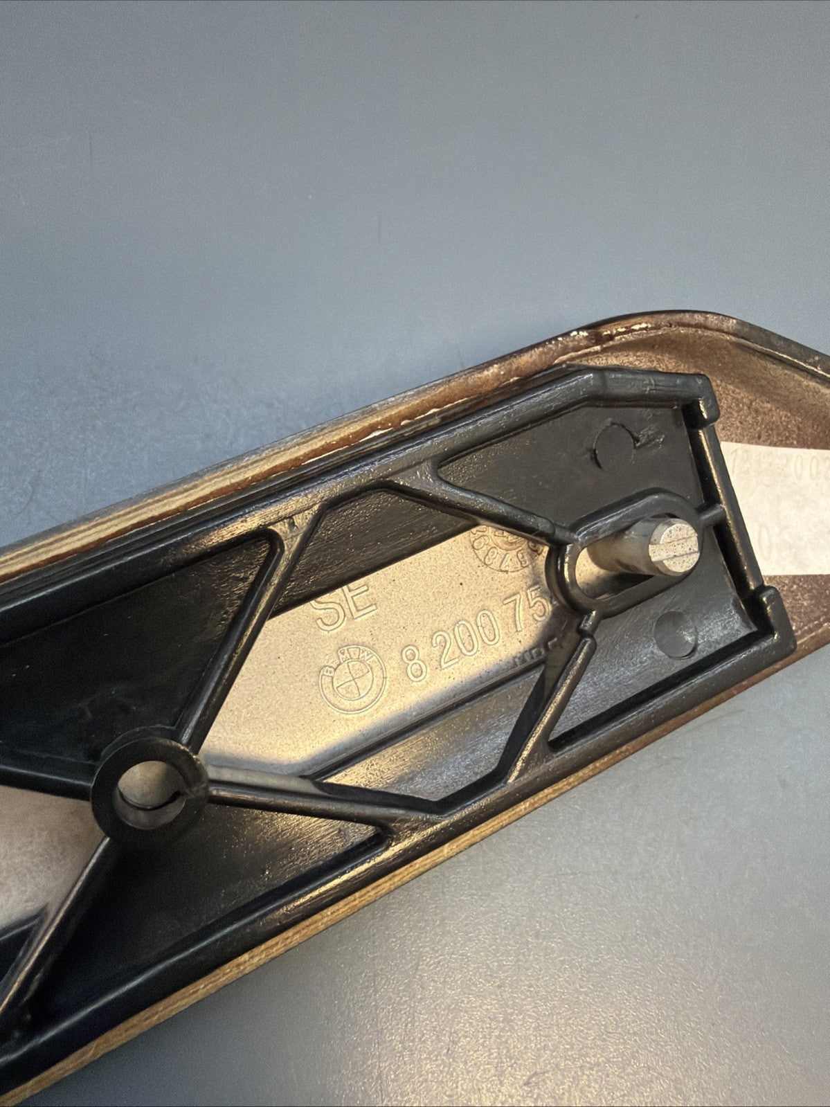 99-06 BMW E46 SEDAN REAR RIGHT Interior Door Panel Trim Moulding OEM 8200754