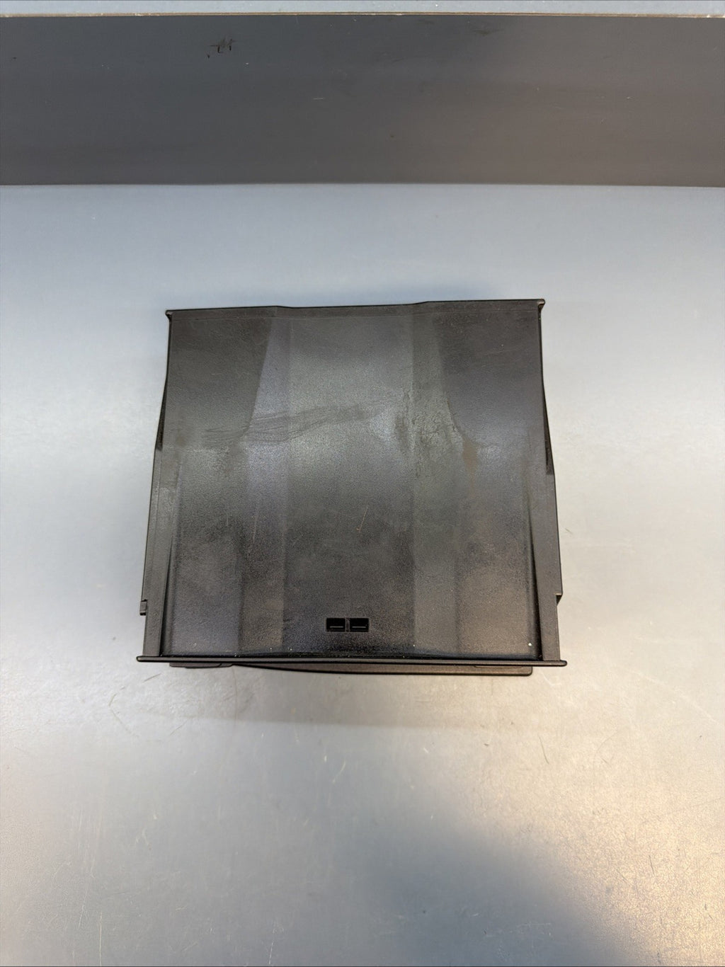 OEM 2002-2008 BMW 750Li Center Console CD Disc Holder Storage Box 7017806