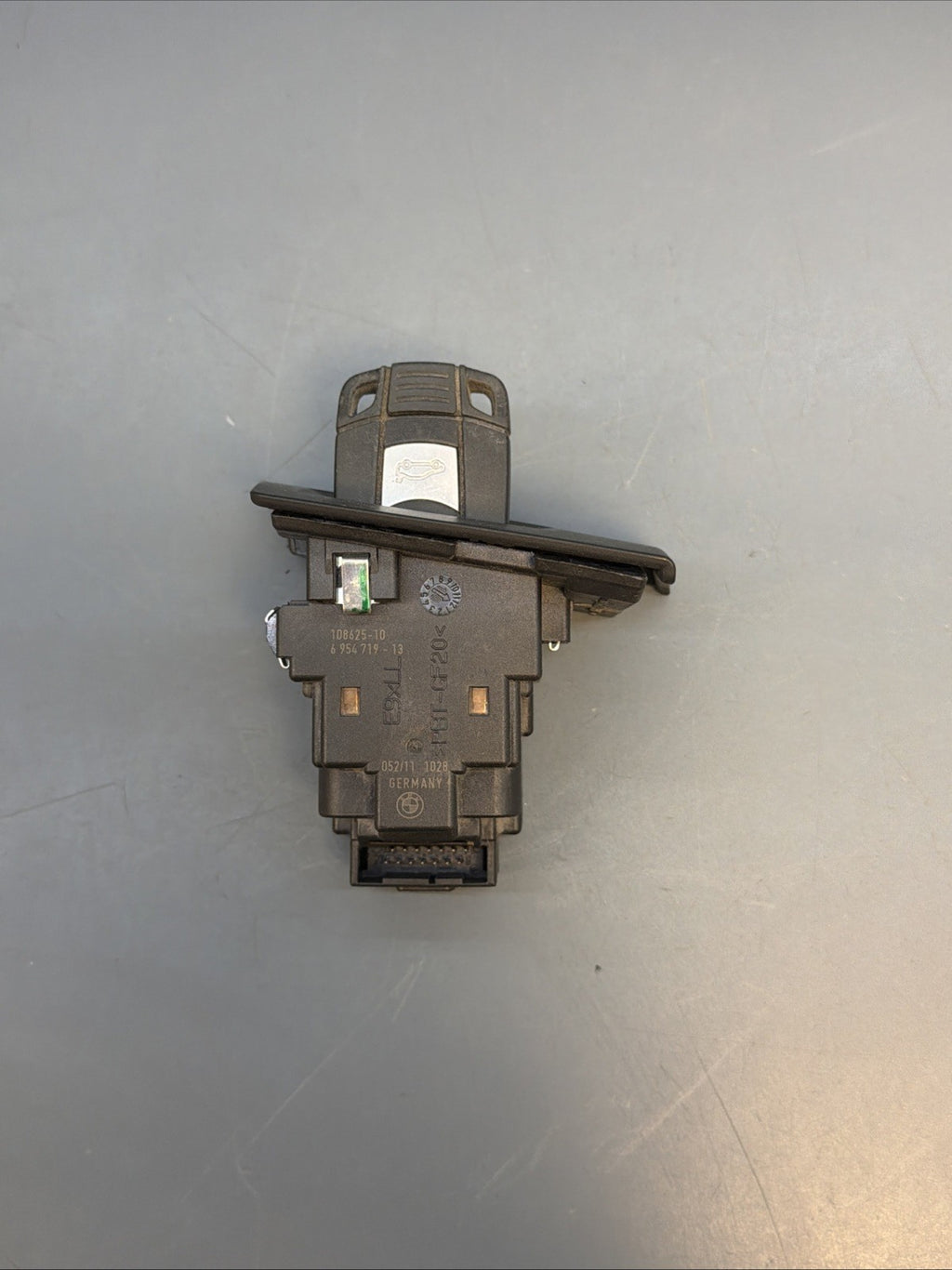 BMW E90 E93 328i ECU N52 3.0 Engine Computer Ignition Module Key MSV80.0 7624048
