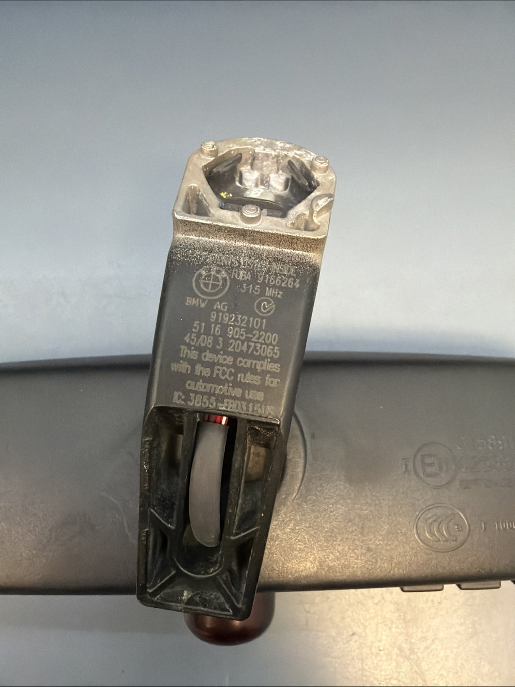 OEM BMW E88 E82 E90 E92 E93 Homelink Auto Dim Rear View Interior Mirror 9192321