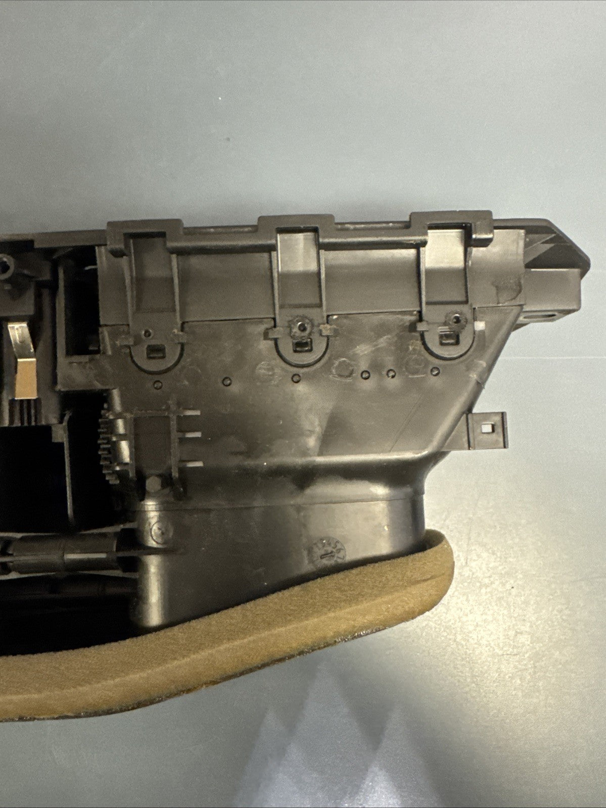 2004-2010 BMW 5 Series Center Dashboard AC Heater Air Vent Grill 6910734 OEM