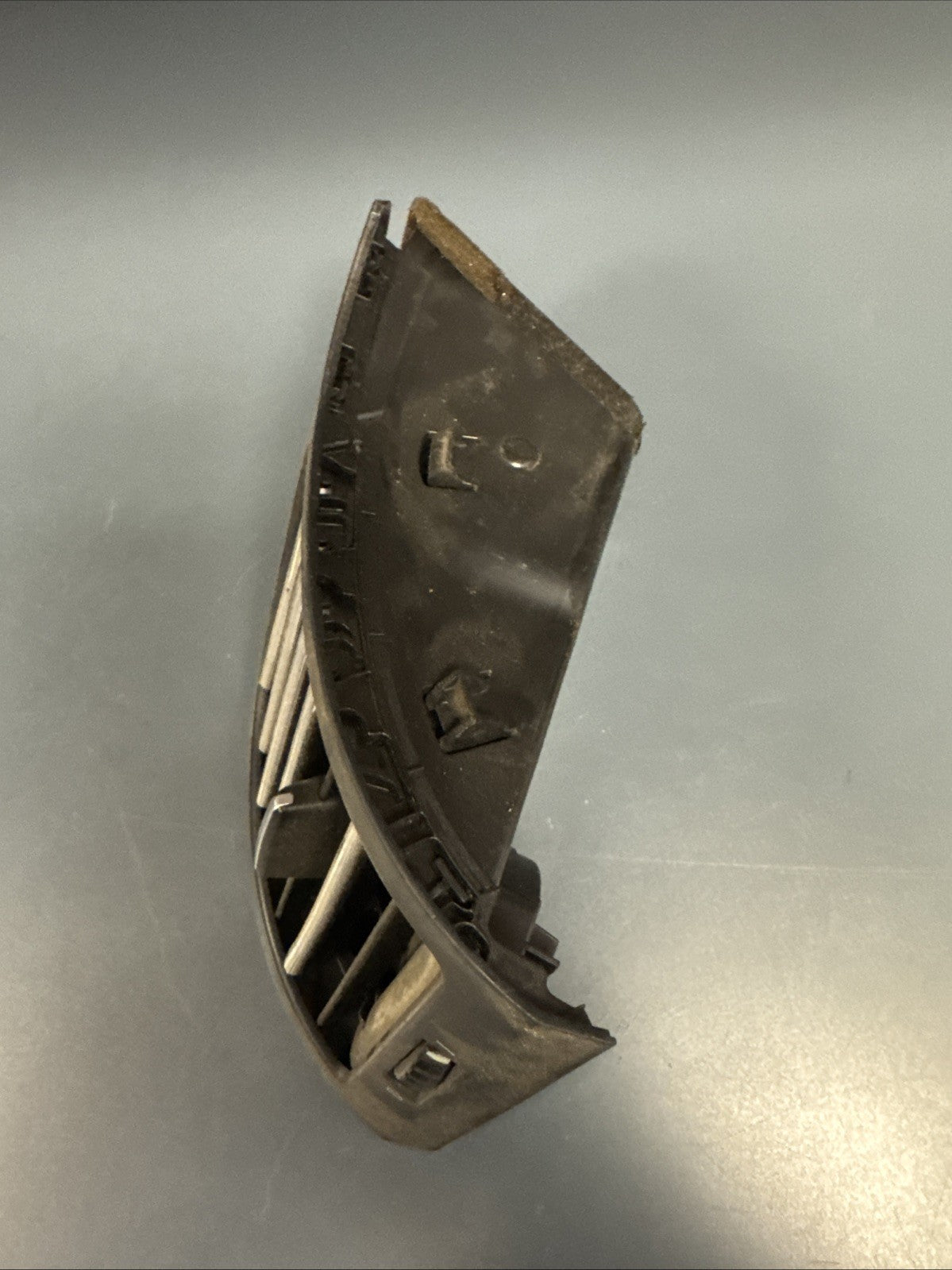 2008-2013 OEM BMW E82 E88 135 128 Coupe Dash Left Driver Air Vent Grille 7059187