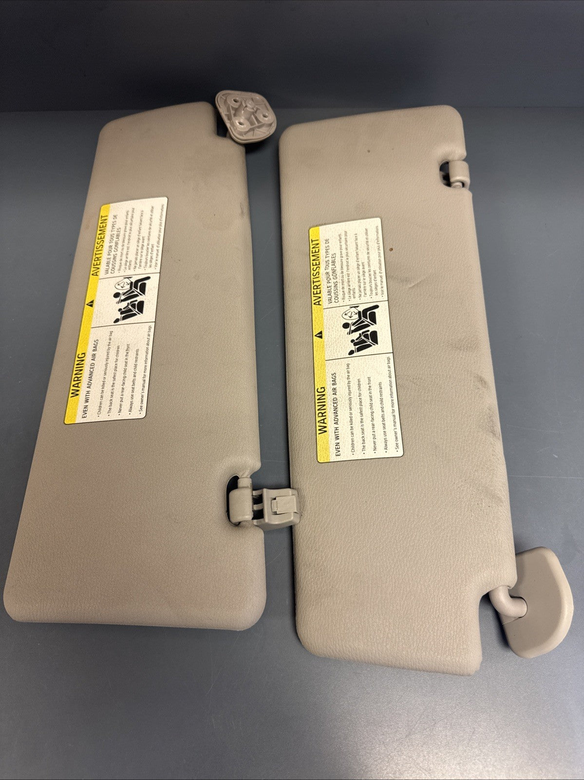 2007-2013 BMW X5 E70 LEFT AND RIGHT SUNVISOR SHAE SET OEM