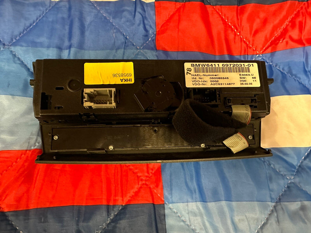 05-06 BMW E90 3 SERIES CLIMATE CONTROL HEATER A/C UNIT OEM 6972031