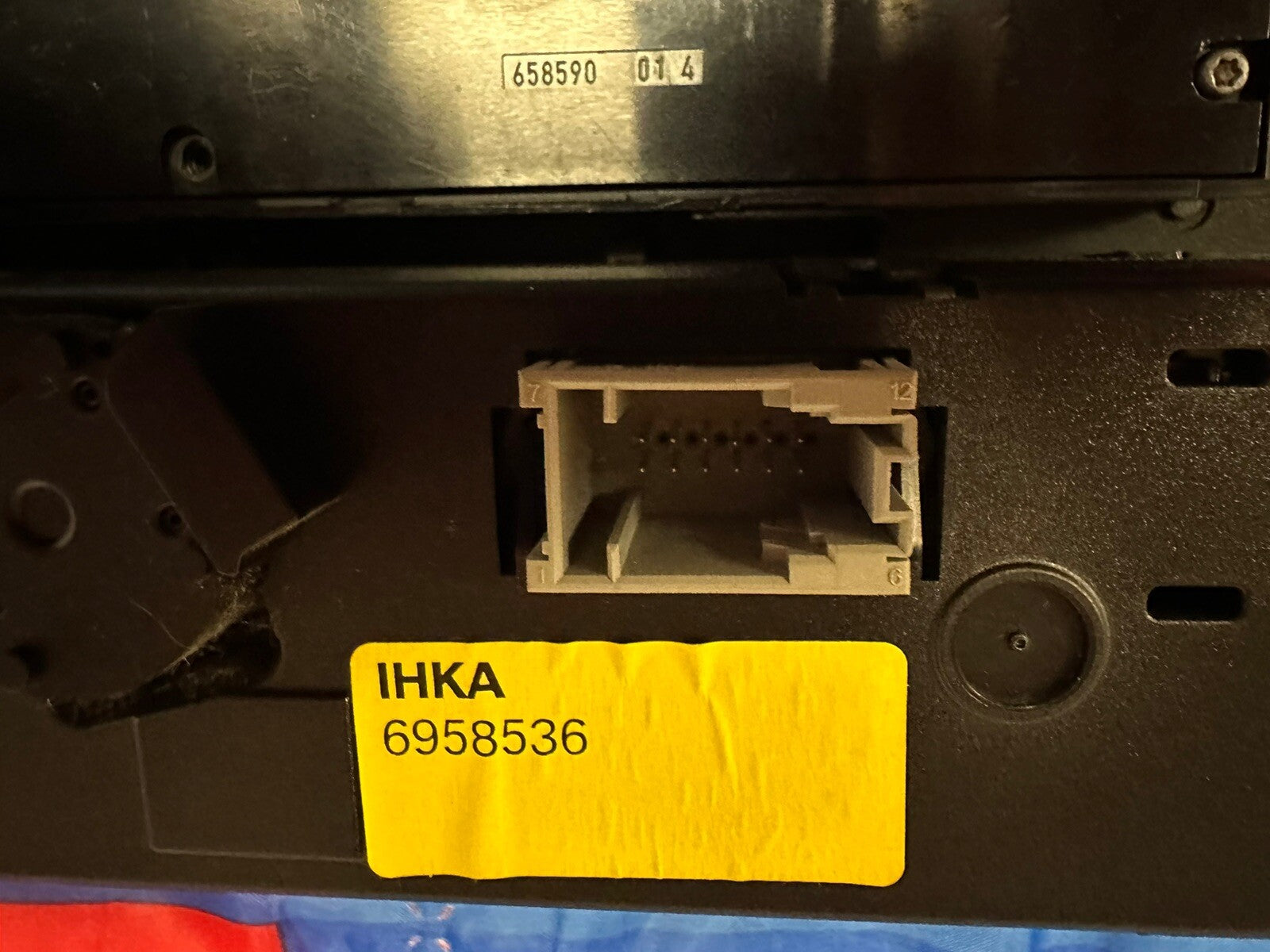 05-06 BMW E90 3 SERIES CLIMATE CONTROL HEATER A/C UNIT OEM 6972031