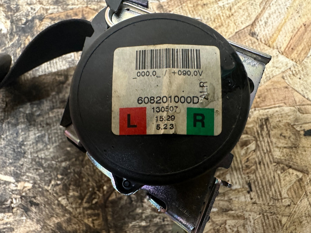 BMW 2012-2015 E84 X1 REAR RIGHT OR REAR LEFT SEAT BELT RETRACTOR OEM 608201000