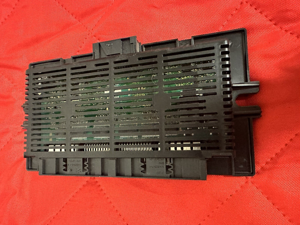 BMW E87 E90 E91 PL2  FOOTWELL MODULE HEADLIGHT CONTROL MODULE FRMFA OEM 6988000