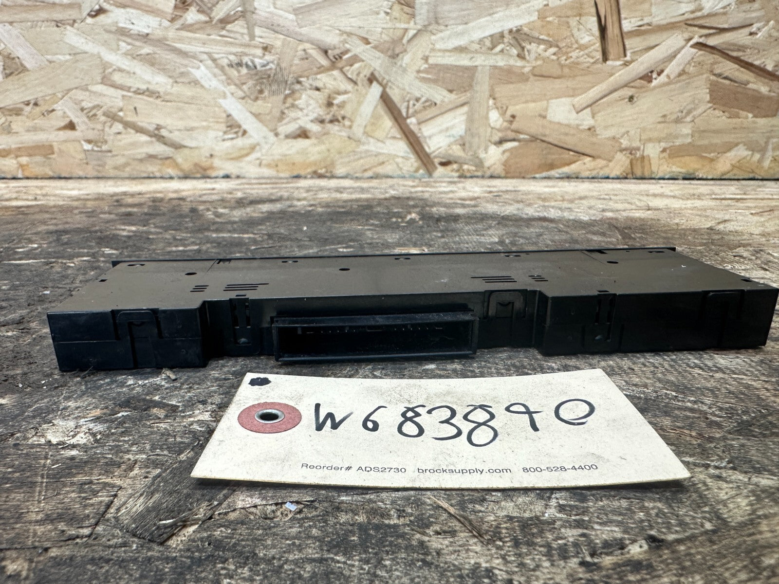 BMW 03-10 E83 X3 CENTER CONSOLE HEATED SEATS HILL DESCENT PANEL 3435203/3435201