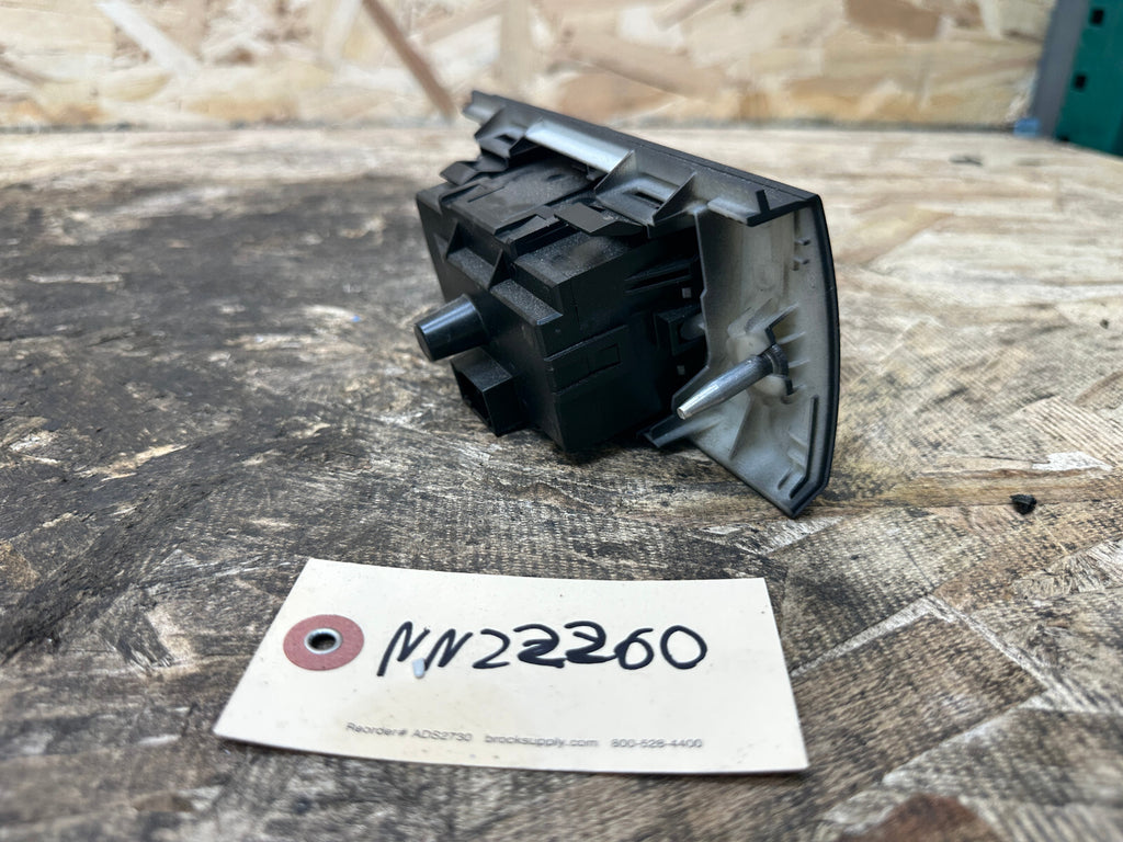 BMW 2006-2012 E90 HEADLIGHT FOG LIGHT CONTROL SWITCHES W BLACK TRIM OEM 9169398