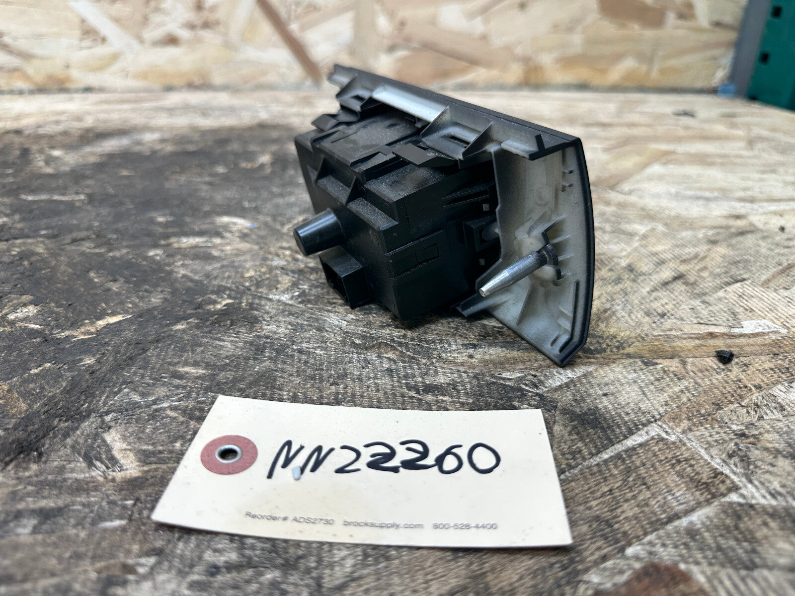 BMW 2006-2012 E90 HEADLIGHT FOG LIGHT CONTROL SWITCHES W BLACK TRIM OEM 9169398