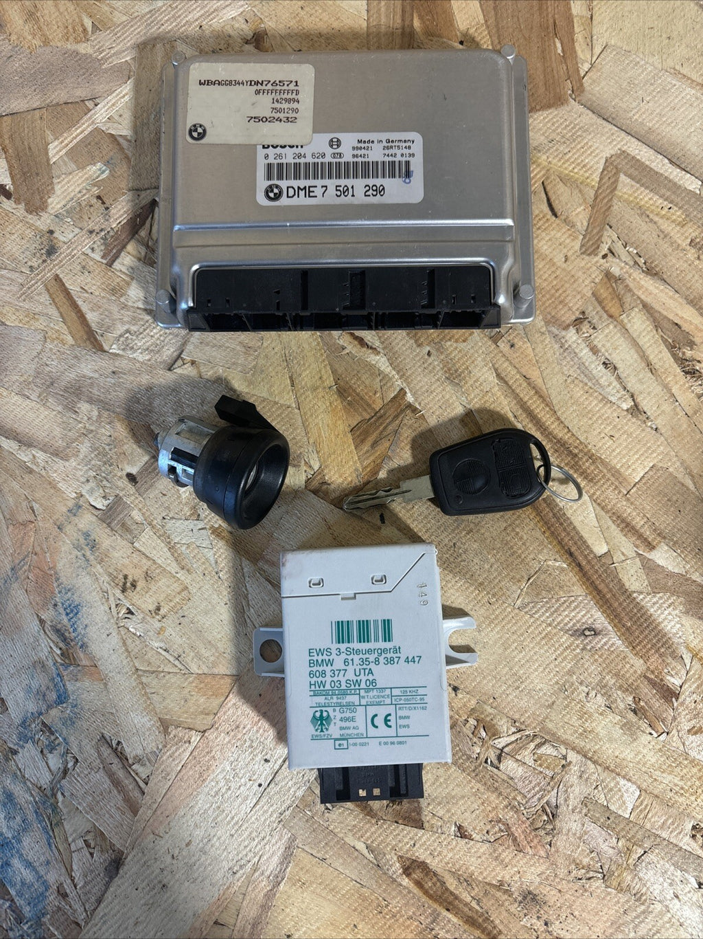 DME 7501290 KIT OEM 2002 540 ECM ECU KEY IGNITION M62 ENGINE