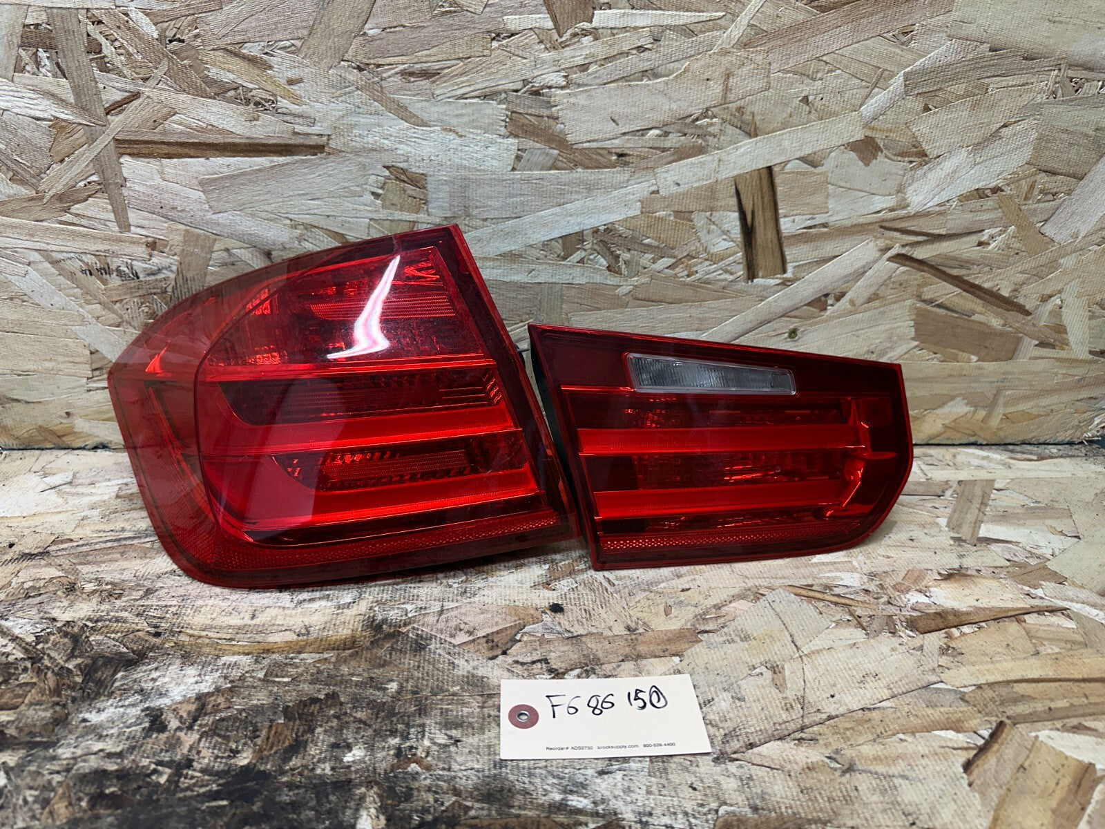 BMW 2011-2015 F30 3 SERIES LEFT DRIVER SIDE TAIL LIGHT SET OEM 7372785/7371111