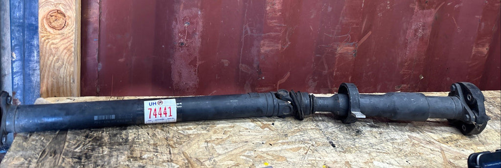 OEM Rear Drive Shaft Prop Drive Shaft For BMW 3 SERIES E90 2610 7527376 AWD