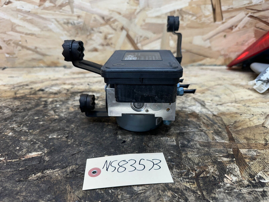 BMW F30 ABS ANTI LOCK BRAKE PUMP MODULE OEM 28515127213