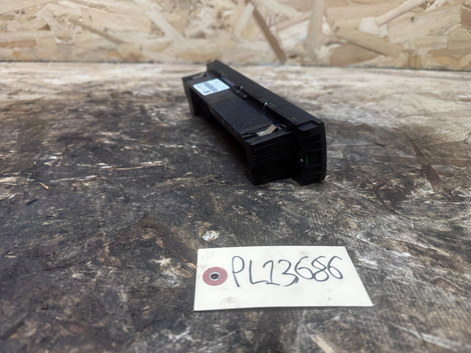 BMW 1997-2006 E46 AC HEATER TEMPERATURE CLIMATE CONTROL PANEL OEM 4126707