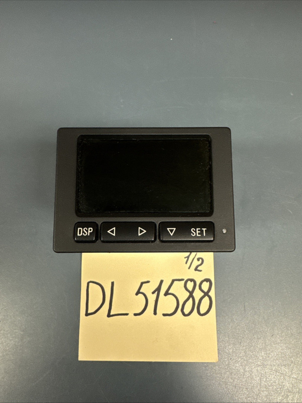 BMW 1995-2001 E38 7 SERIES CENTER DASH INFORMATION DISPLAY OEM 8375692