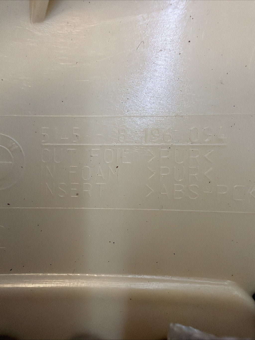 1999-2006 BMW E46 3-Series RH Passenger Air Dash Cover 8196094