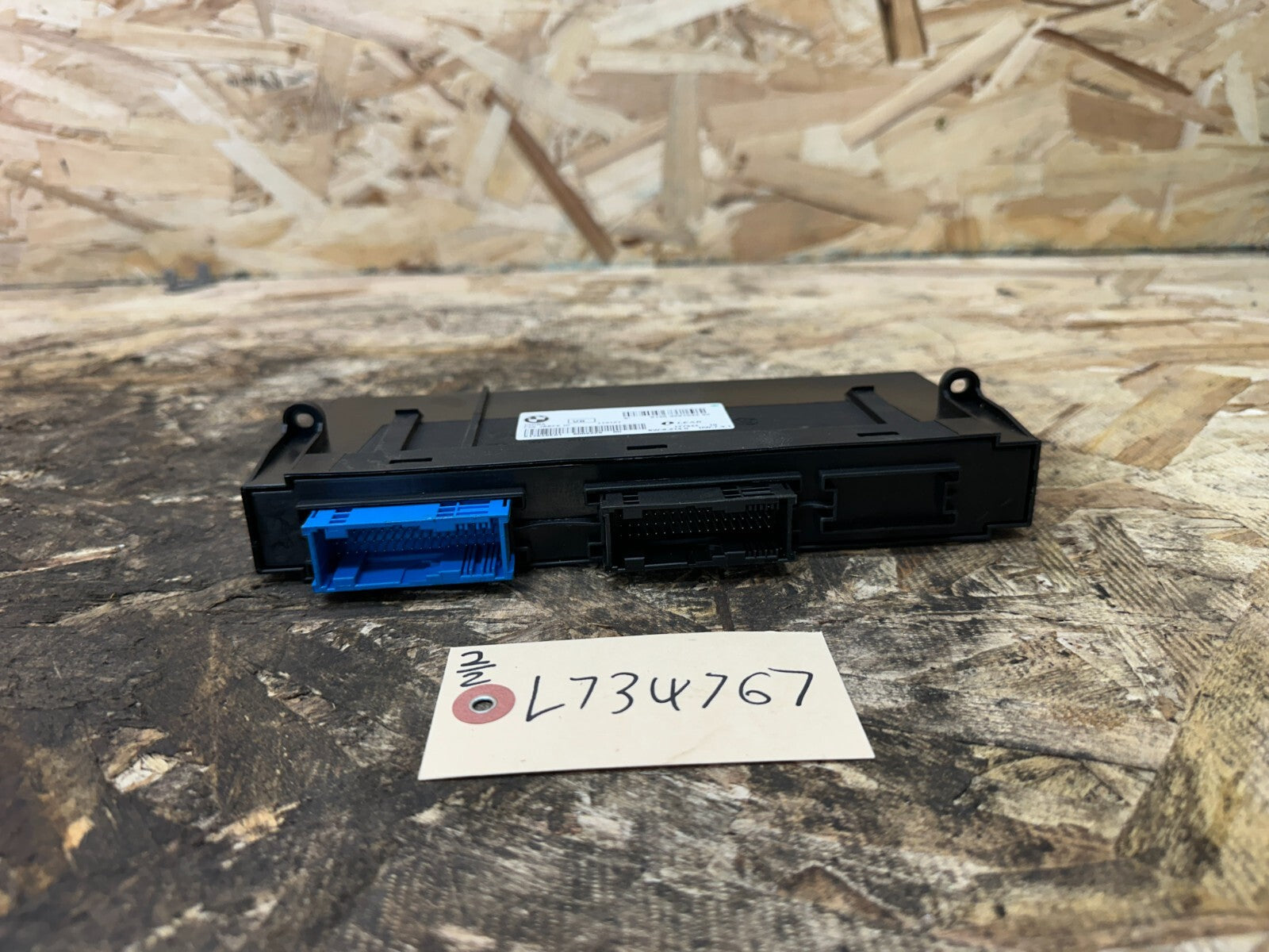 BMW 2011-2017 F25 X3 BODY JUNCTION BOX MODULE OEM 9267534