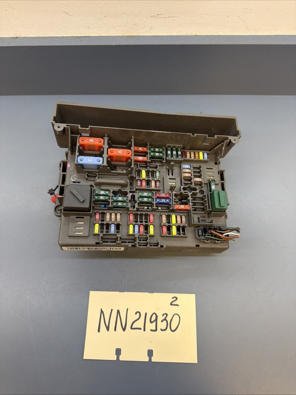 BMW 1 3 X1 Series E90 E91 E84 E87 Fuse Box Front Power Distribution 9119444