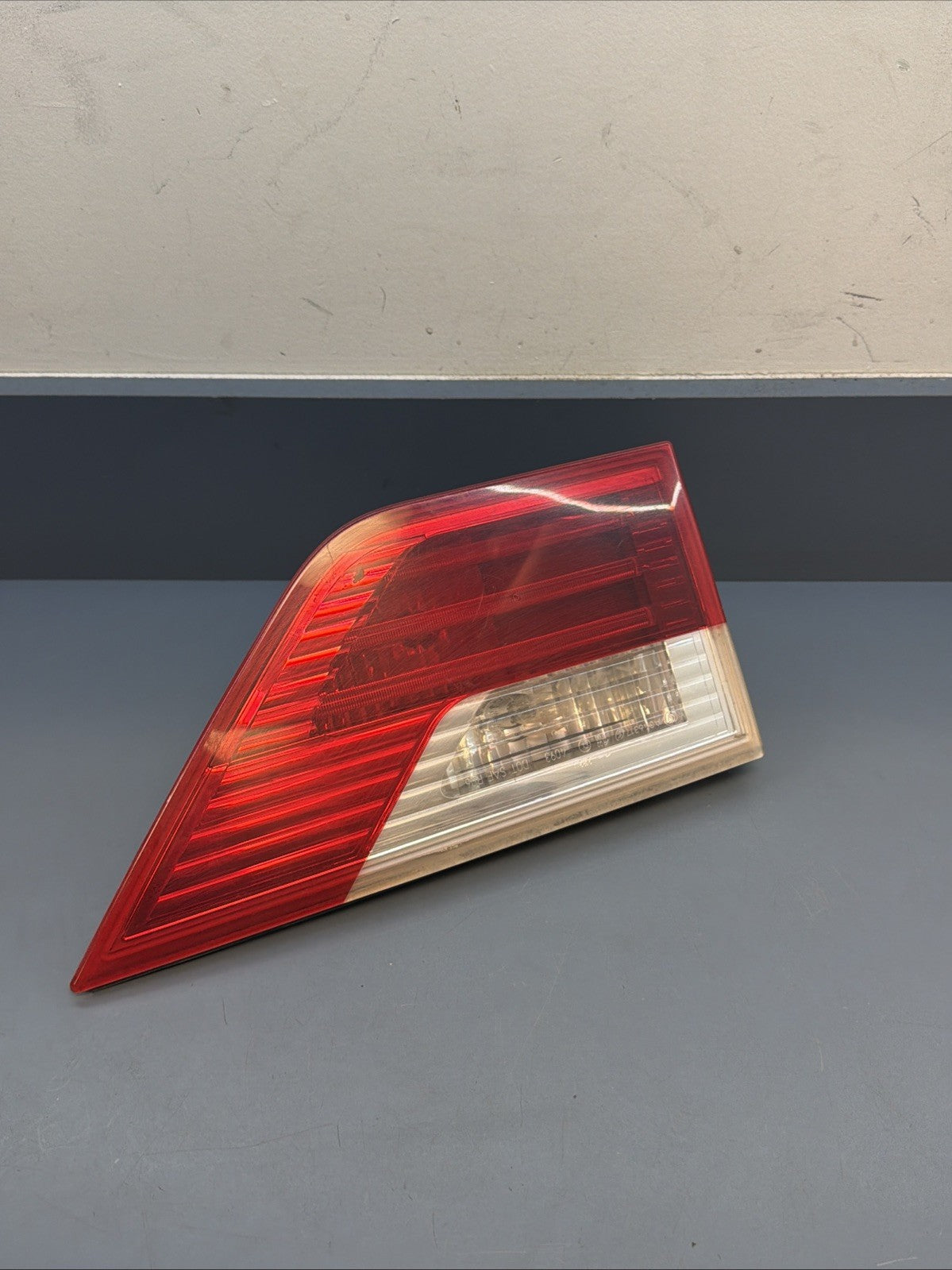 07 08 09 10 BMW X3 LH INNER TAIL LAMP Driver Side 7162213