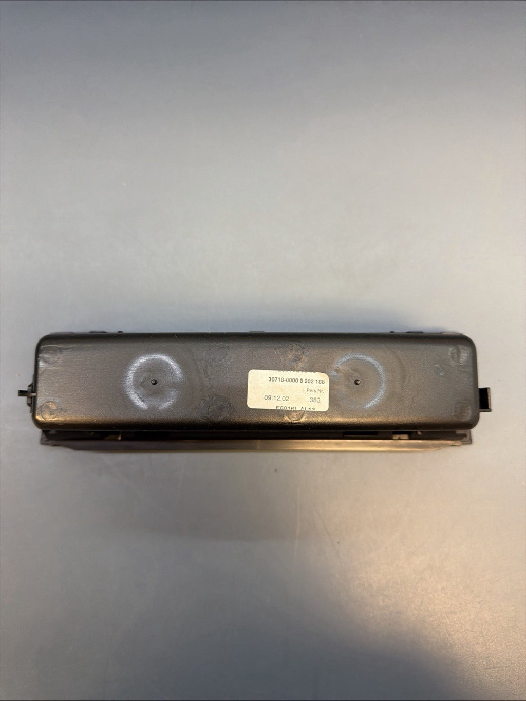BMW 99-06 E46 3 SERIES CENTER CONSOLE UPPER STORAGE TRAY OEM 8202188