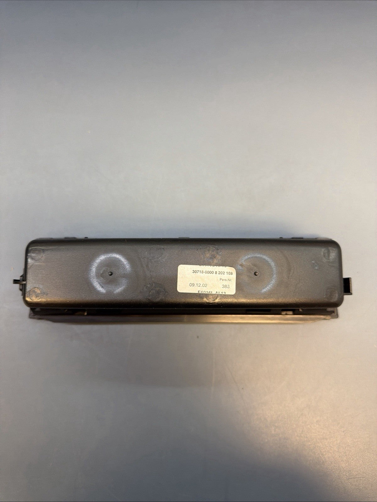 BMW 99-06 E46 3 SERIES CENTER CONSOLE UPPER STORAGE TRAY OEM 8202188
