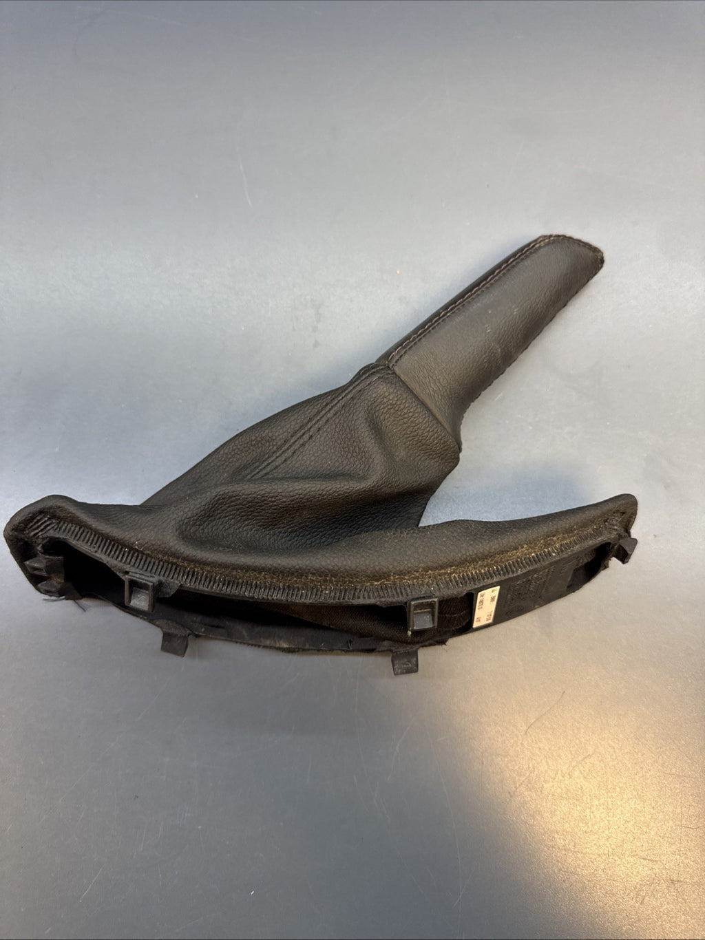 06-13 BMW E90 328i EMERGENCY BRAKE HANDLE BOOT COVER BLACK LEATHER OEM 7137535