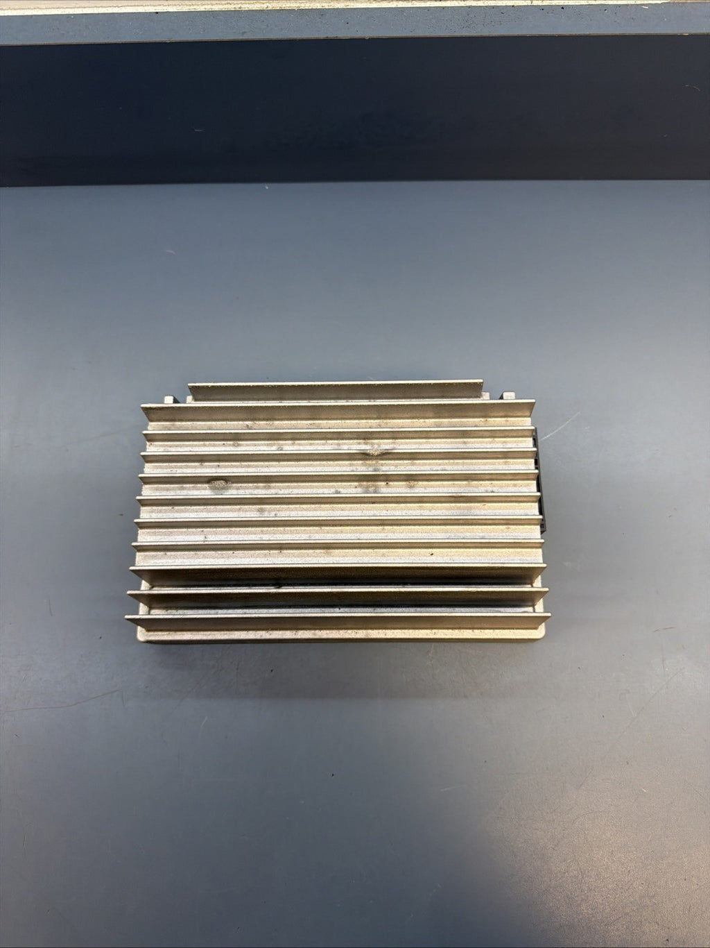 07-11 BMW E90 E92 328i 335i 335d M3 HiFi Audio Music Amplifier 9246184 OEM