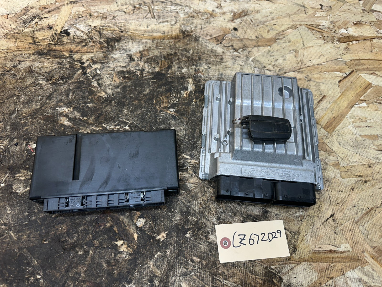BMW 7-10 E60 E90 E82 N54 ENGINE ECU+CAS IMMOBILIZER+KEY VIN MATCHED OEM 7575875