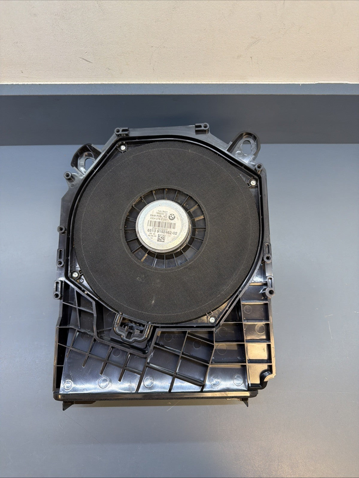 OEM 06-13 BMW E82 E88 E90 E92 E93 128 135 328 335 Floor Right Speaker 9192462