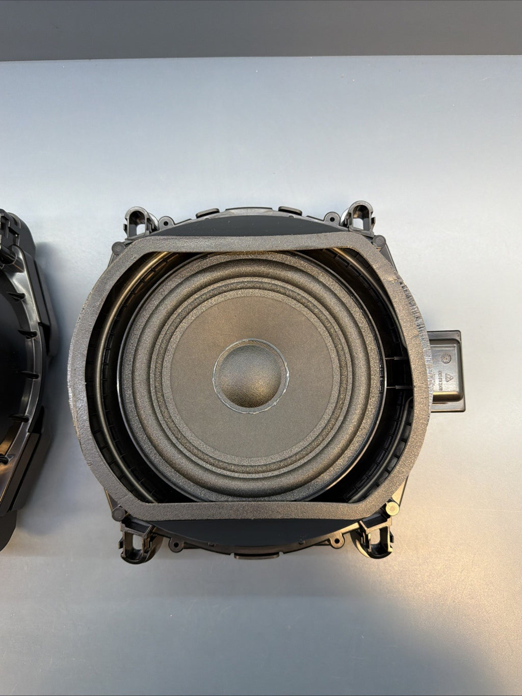 2007-2013 BMW X5 E70 LEFT/RIGHT FRONT CENTRAL BASS SUBWOOFER (SET OF 2) 9218694