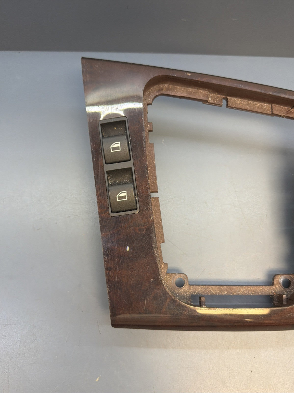 99-06 BMW E46 3-SERIES COUPE SHIFTER BEZEL SURROUND WOOD GRAIN 8214764
