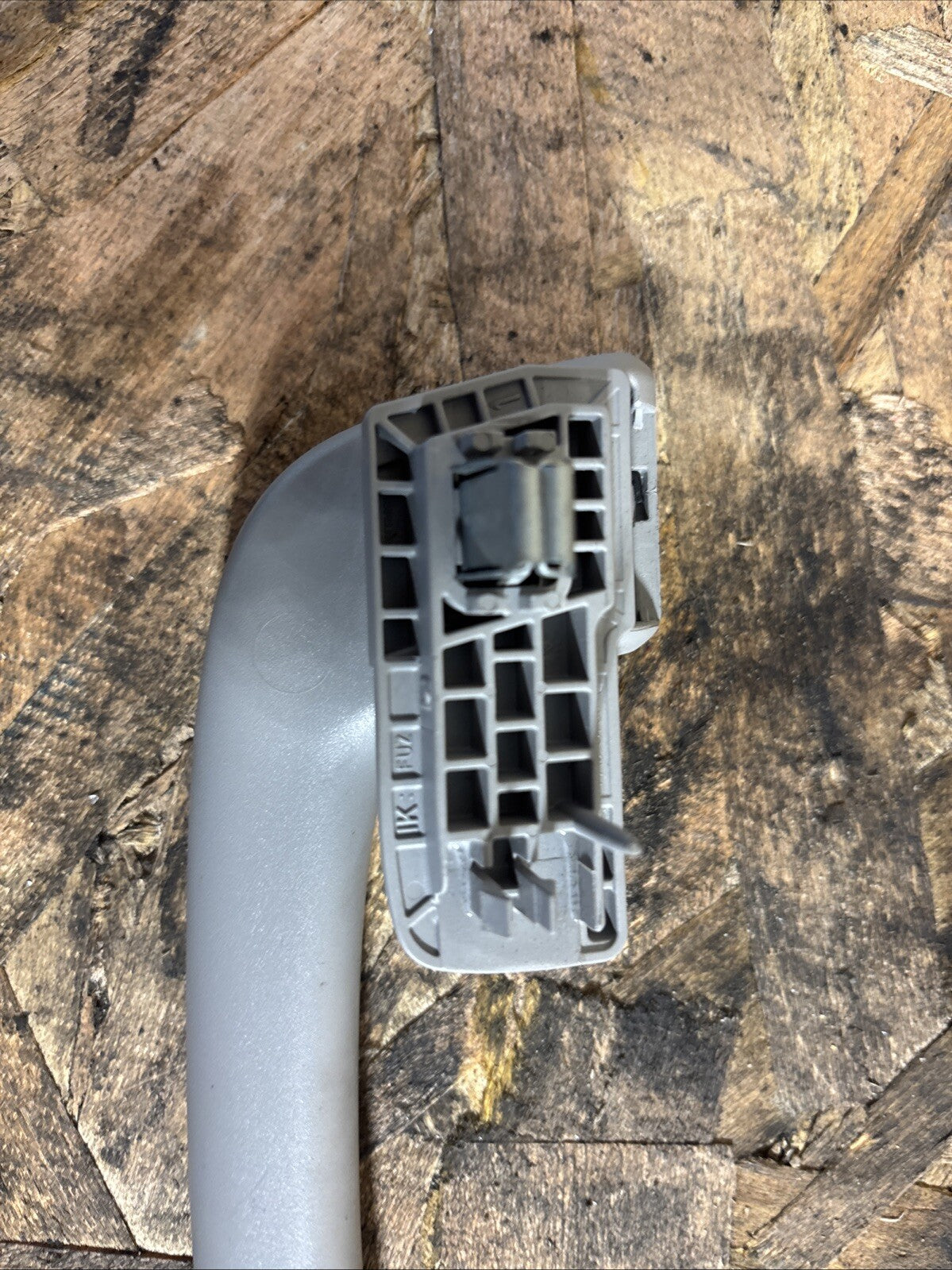 06 07 08 09 10 11 OEM BMW 335i 328i 330i Rear Right Passenger Grab Handle Unit