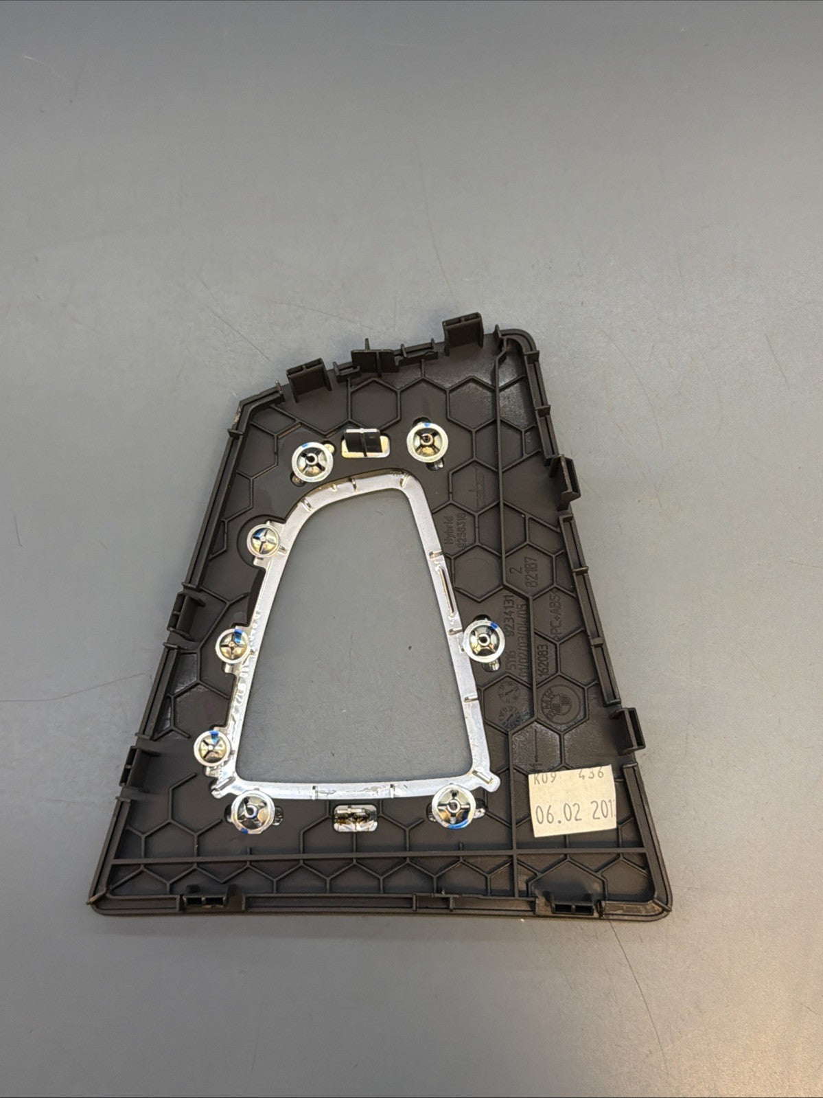 2012-2018 BMW F30 3-Series Center Console Shifter Bezel Cover Panel 9234131 OEM