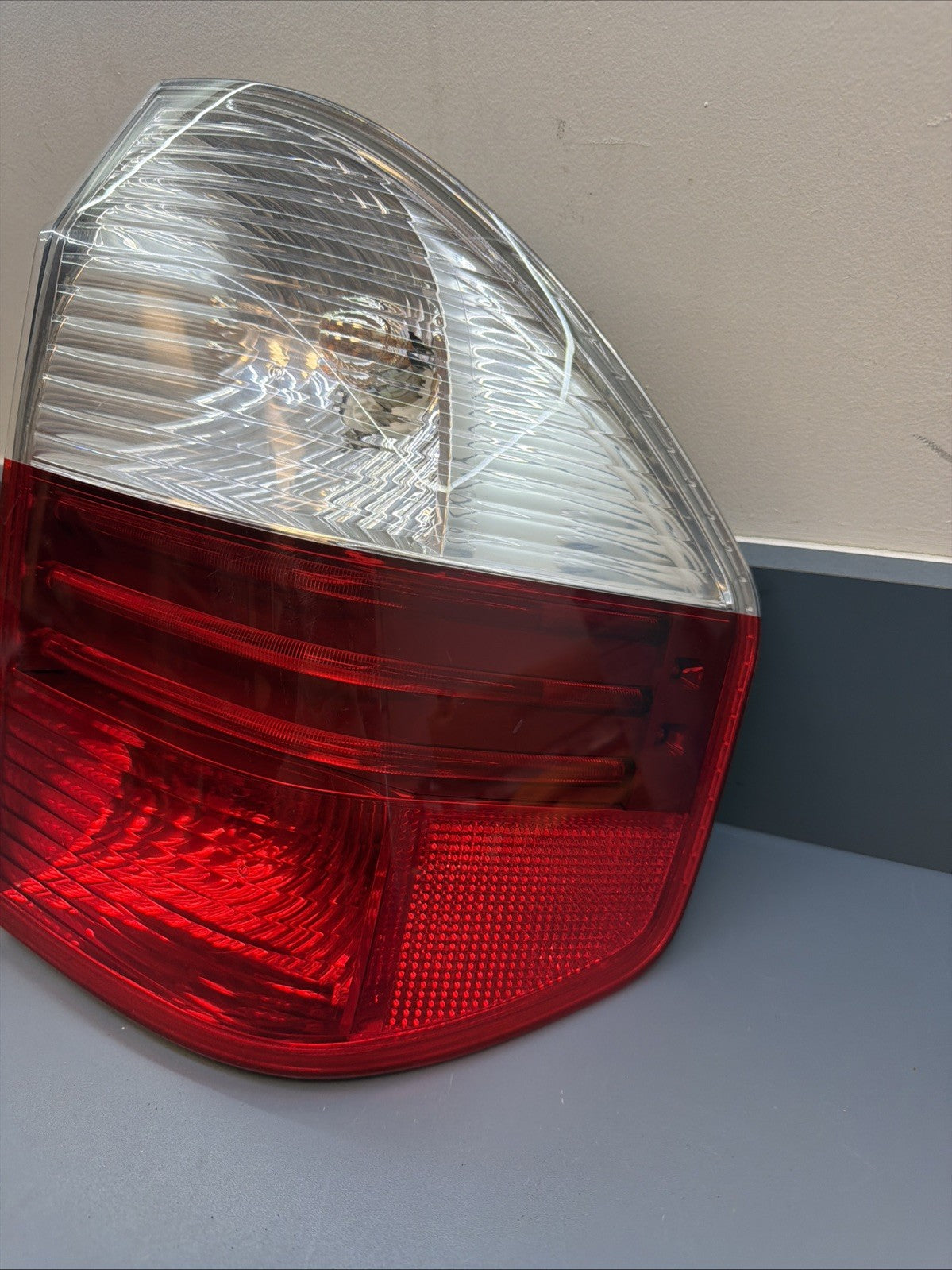 2007-2010 BMW X3 Rear Left Passenger Side Outer Tail Light 7162212 OEM