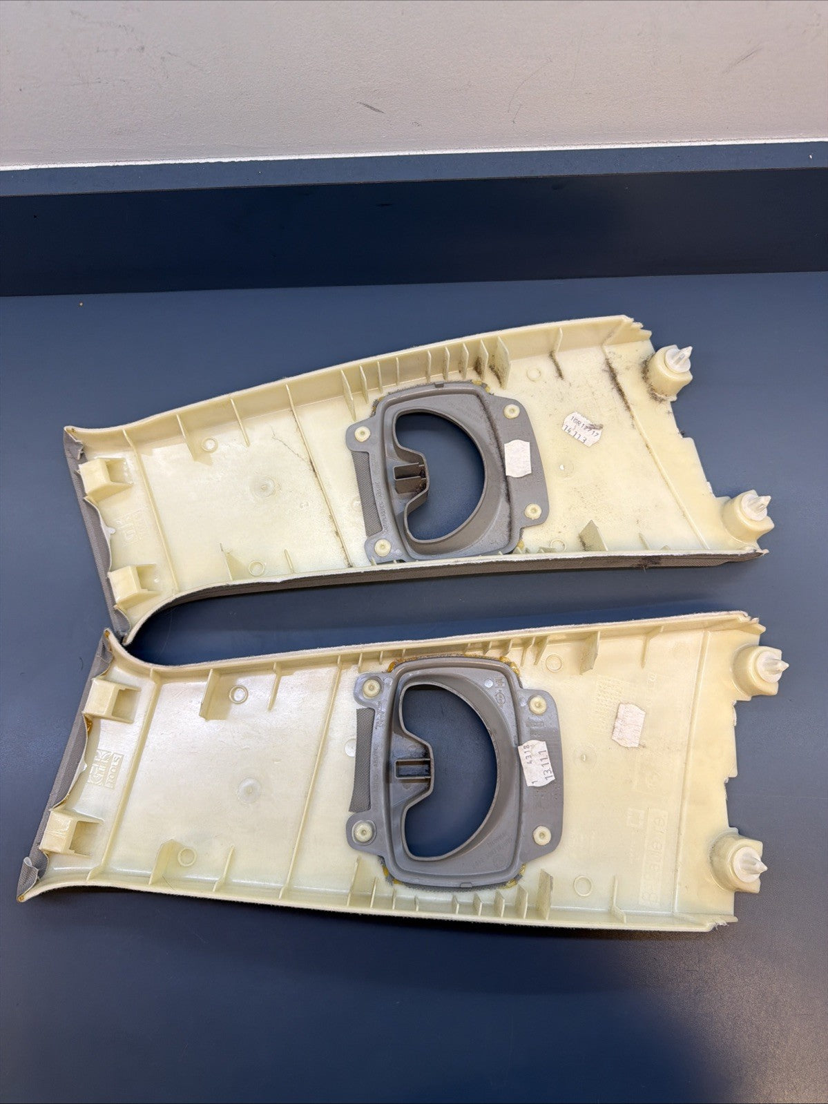 BMW 03-10 E60 5 SERIES LIGHT GRAY B PILLAR TRIM PIECES 2PC OEM 7027088+7027087