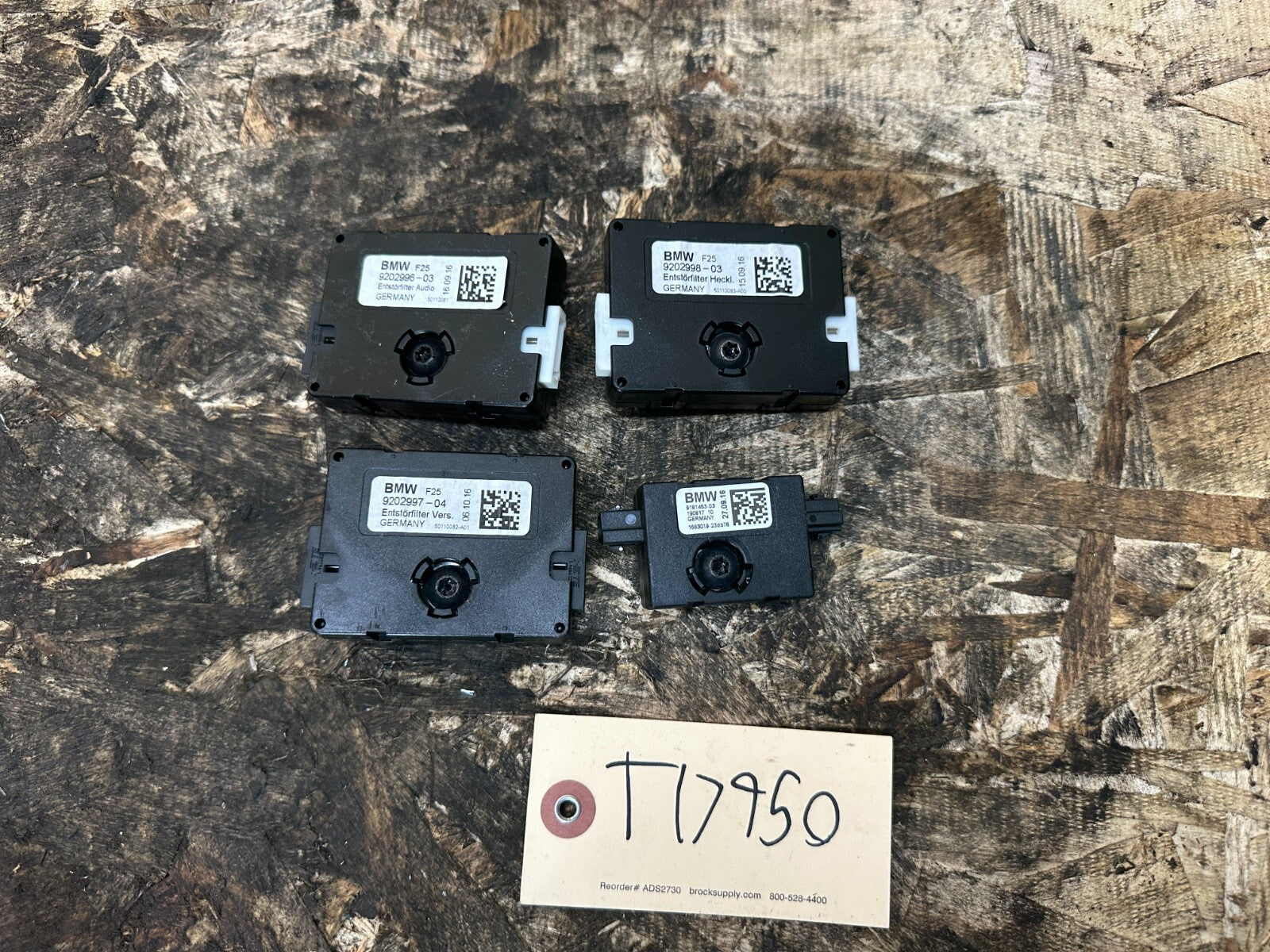 BMW 2011-2017 F25 X3 ANTENNA NOISE FILTER MODULE SET 4pc OEM 9202996/7/8