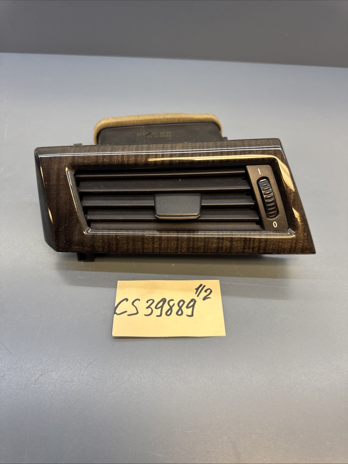 2004-2007 BMW 525I 530I E60 FRONT LEFT DASH AIR CONDITIONING VENT OEM 6910731 D4