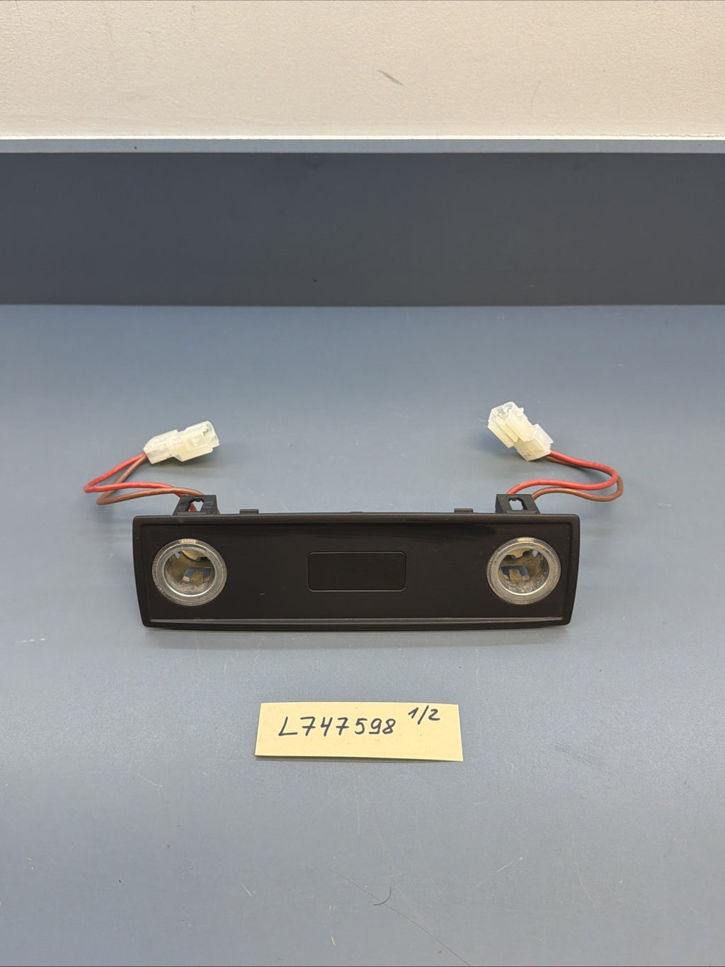 07-14 BMW E70 E71 Rear Center Console Input Insert Charger Socket 6963375 OEM