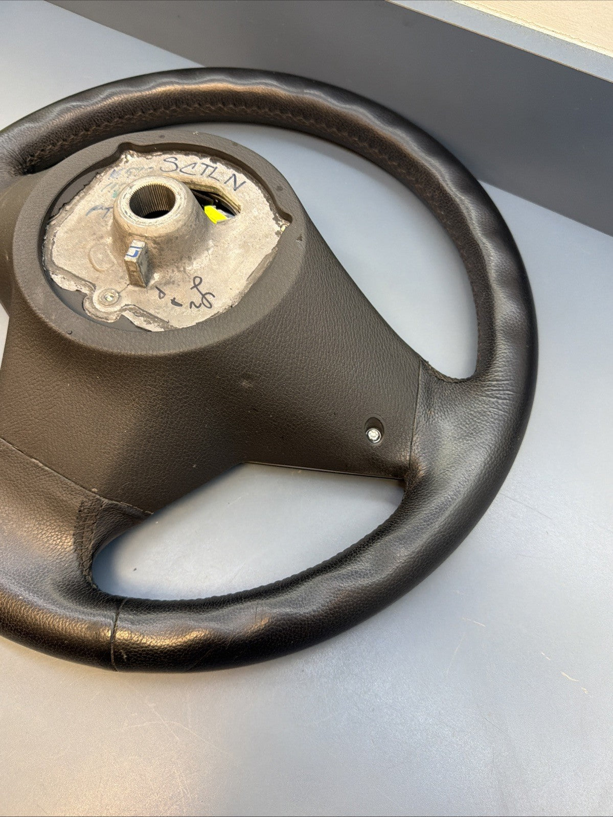 2011-2013 BMW X5 E70 XDRIVE35I FRONT LEFT STEERING WHEEL LEATHER BLACK HEATED